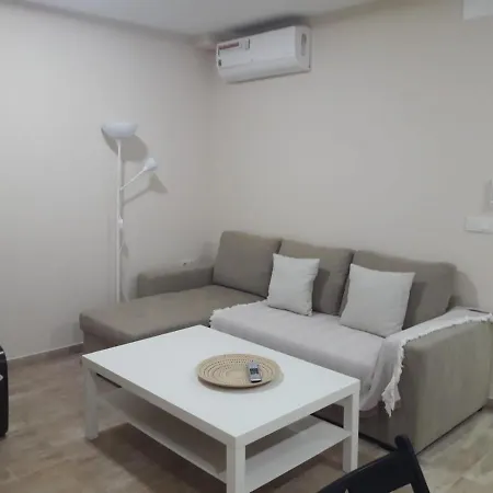 Albeniz Apartment *